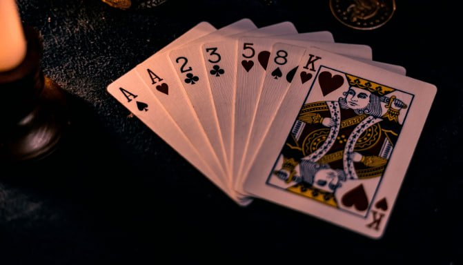 j8 app